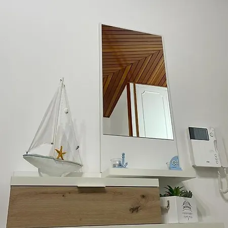 The White Sail - Mondello Apartment With Terrace - Casa Di Vincenzo E Andrea Exterior photo